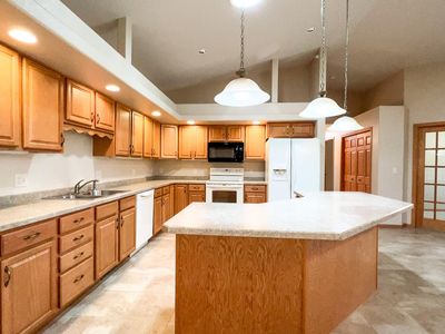 1412 N 35th St, Bismarck, ND, 58501