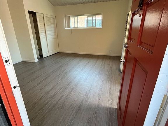 3rd image of 2037 Garnet Ave APT A