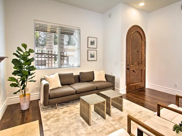 4117 Vantage Ave, Studio City, CA 91604