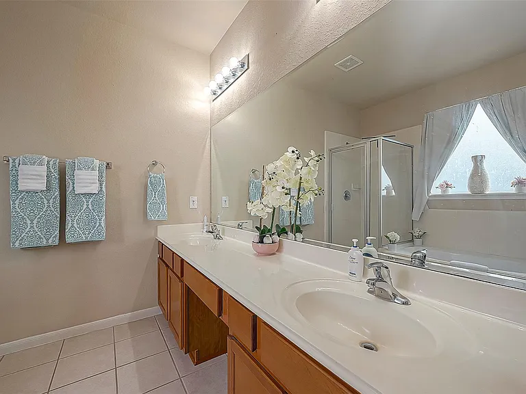 9906 Bronze Mill Ln — Photo 15