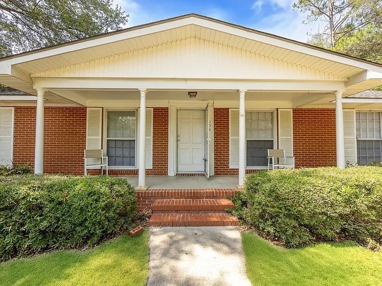 104 Herty Dr — Photo 8
