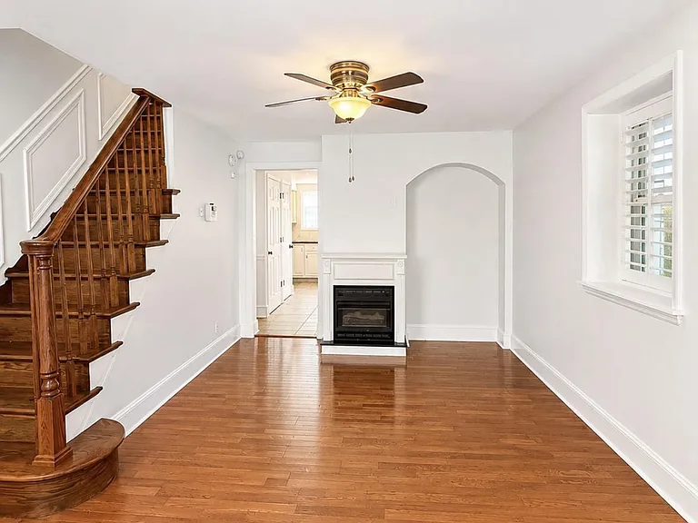 22 Balligomingo Rd — Photo 3