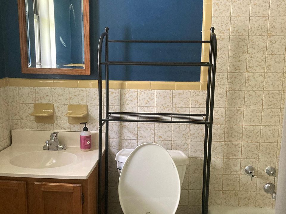 bathroom off master