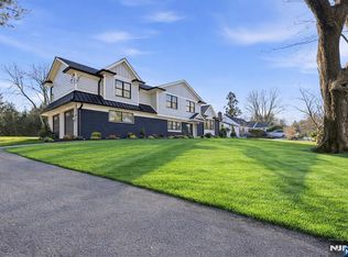 442 Ellis Pl, Wyckoff, NJ 07481