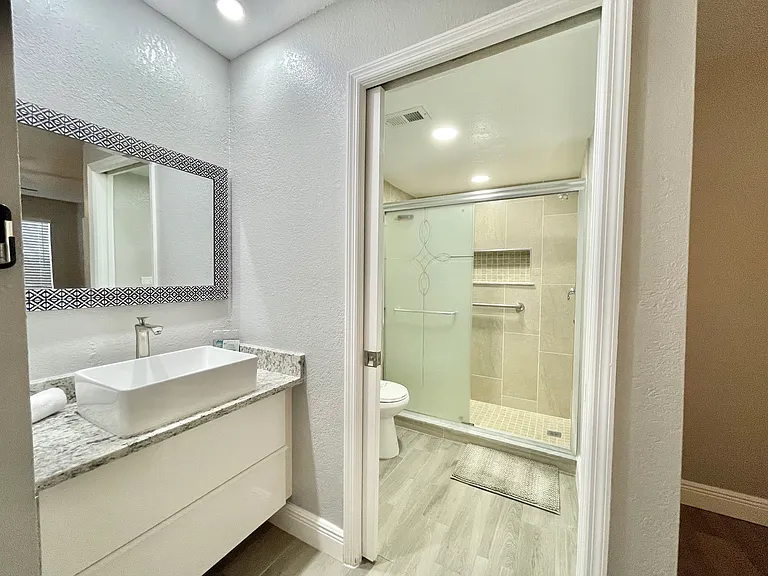 7210 Westpointe Blvd — Photo 13