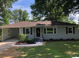 209 Mountain Dr, Trussville, AL 35173