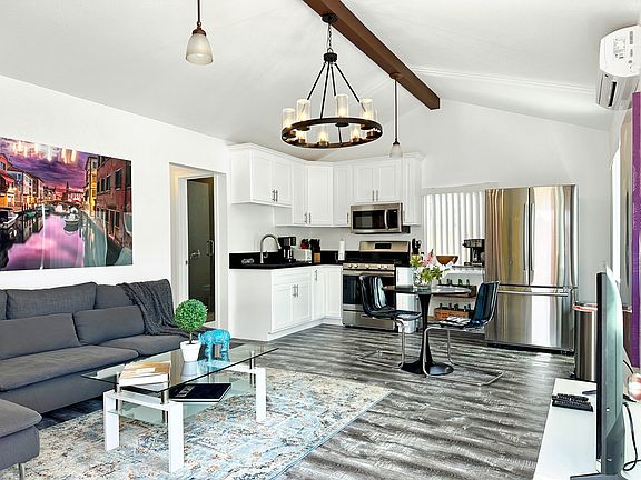 2nd image of 1923 W Avenue 30 #1923