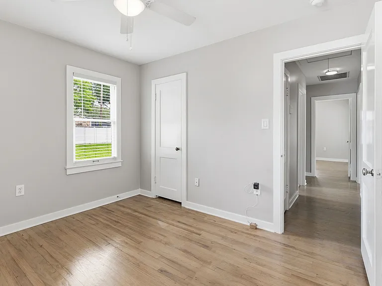 1307 Saint Andrews Dr — Photo 21
