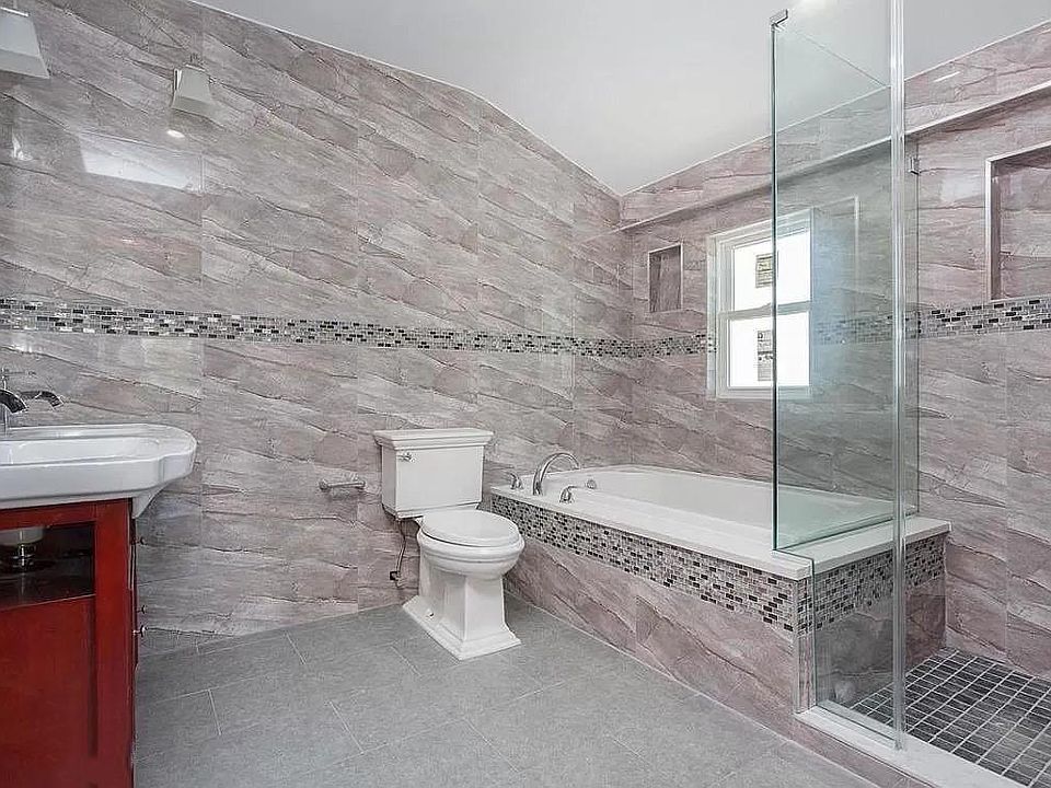 1st image of 24545 61st Ave #2