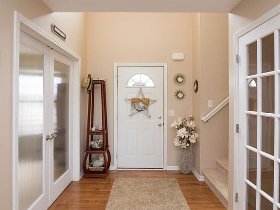 5th image of 716 Davenport Dr