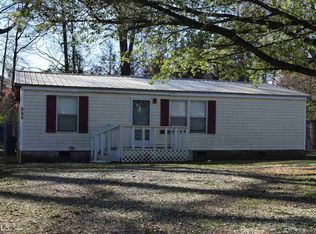 265 Lakeview Dr, Locust Grove, GA 30248