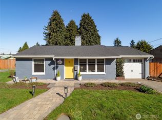 9808 Linden Avenue N, Seattle, WA 98103