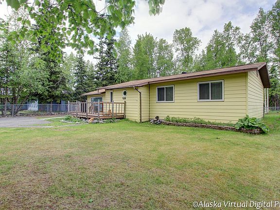 3rd image of 16529 Carla St