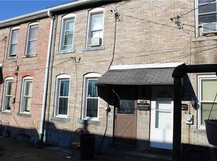 416 Shingiss St #B, Mc Kees Rocks, PA 15136