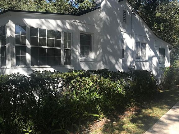 2nd image of 1323 Wolfe St