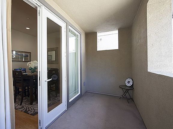 4th image of 1103 Trinity Ln
