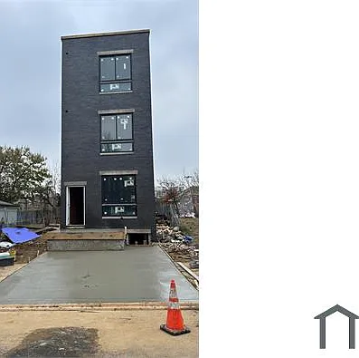 3 bed, 1200 sqft, $2,500 — Photo 2