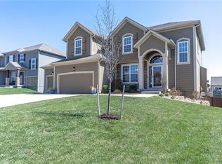 2303 W Concord Dr, Olathe, KS 66061