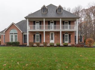274 River Run Dr, Saint Joseph, MI 49085