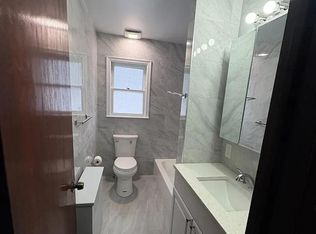 27 Central Ave, Old Bridge, NJ 08857