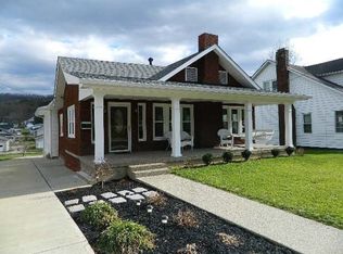 296 Main St, Irvine, KY 40336
