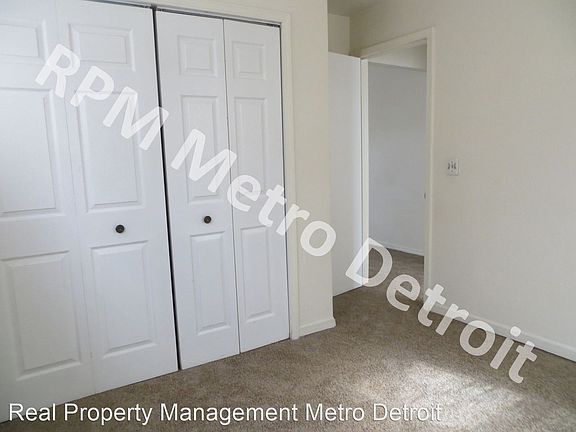 5th image of 17630 Robert Ave