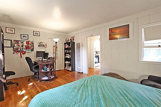 2nd image of 2341 Dartmouth St