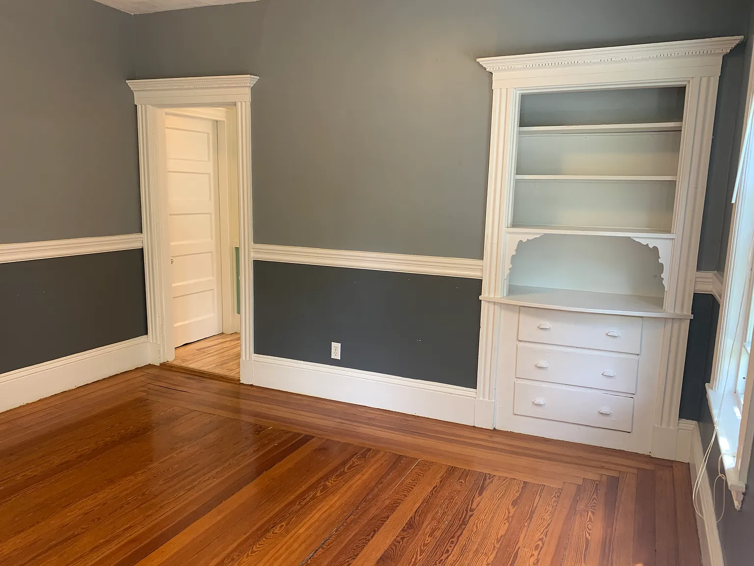 2 bed, 1200 sqft, $3,500 — Photo 3