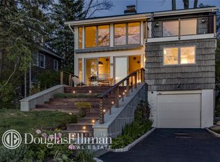 430 Bay Ave, Oyster Bay, NY 11771