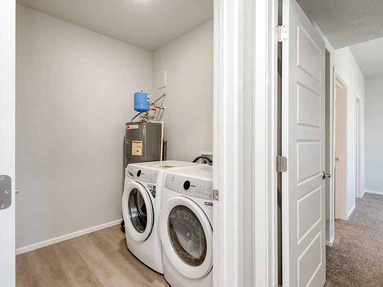 1767 S Grand Fork Way — Photo 18