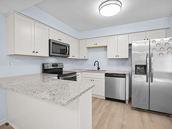 4th image of 1647 Ocean Bay Dr