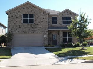 10000 Chrysalis Dr, Fort Worth, TX 76131