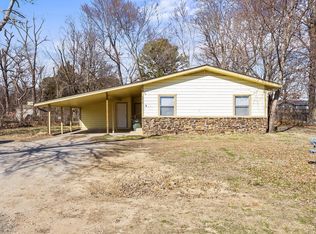 5516 W Wedington Dr, Fayetteville, AR 72704