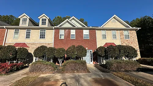 122 Crown Point Dr Photo 1