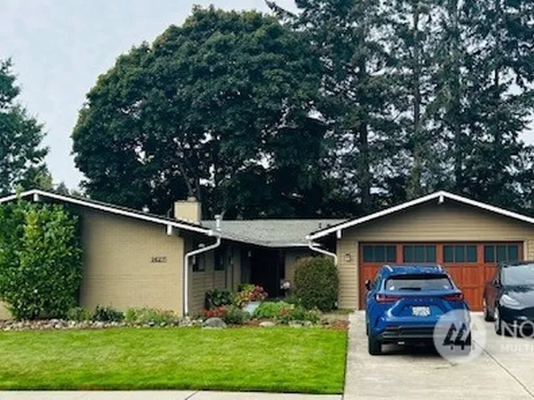 1427 180th Avenue NE, Bellevue, WA 98008