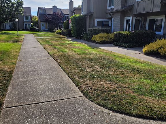 5th image of 1042 Gull Ave