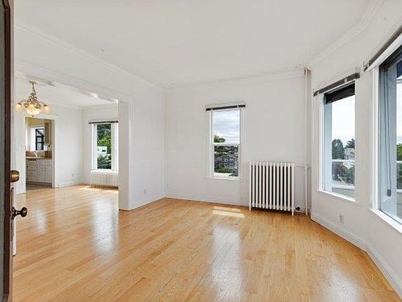 4th image of 1938 11th Ave W #1942