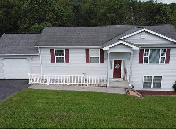 3rd image of 281 Plantation Dr