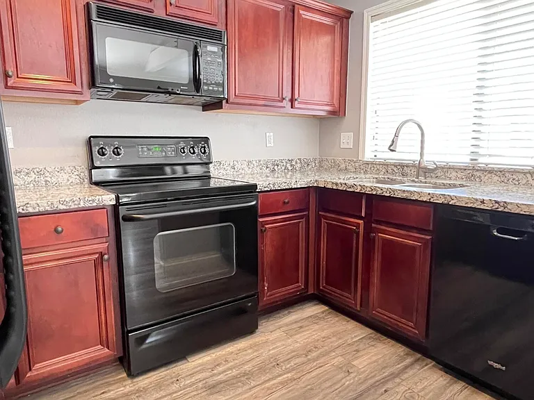 10115 E Mountain View Rd #2093 — Photo 8