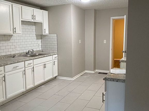 3rd image of 2219 Brooklyn Ave #1