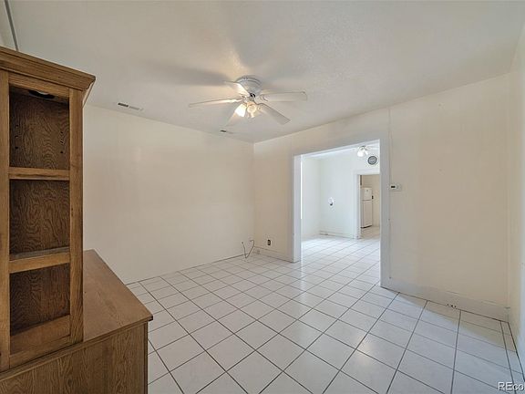 4th image of 318 Prospect Street