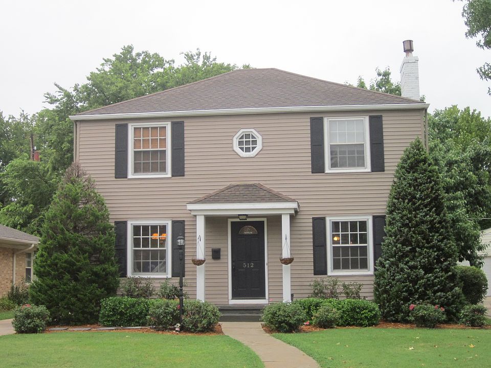 1st image of 512 Sunset Dr