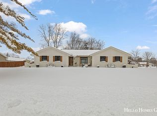 8301 Woodpark Dr SW, Byron Center, MI 49315