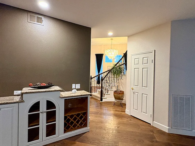26028 Carroll Ln — Photo 8