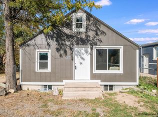 2012 E 12th St, Cheyenne, WY 82001