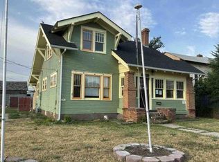 220 3rd St W, Hardin, MT 59034