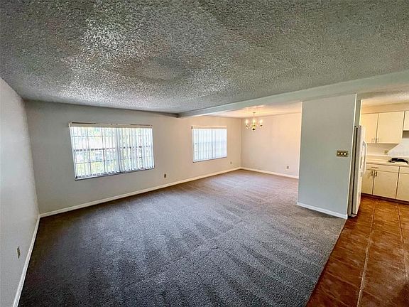 4th image of 415 Lakeview St APT 3