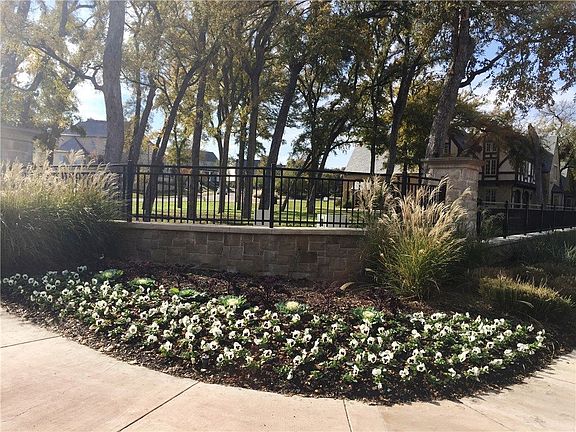 4th image of 3608 Middlewood Dr