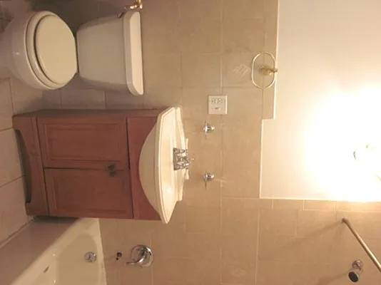 Rented by Metropolitan Equities | media 15