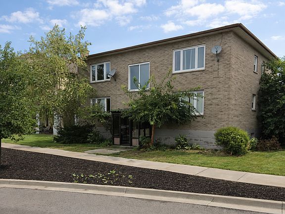 2nd image of 3 Marmora St #4